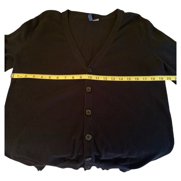 Black DIVIDED by H&M cardigan, Size M. Soft, versatile, perfect for layering. - Picture 3 of 9